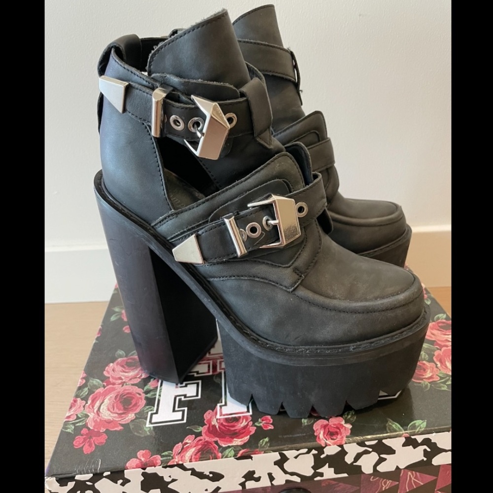 Jeffrey Campbell Cassius Platform Heels